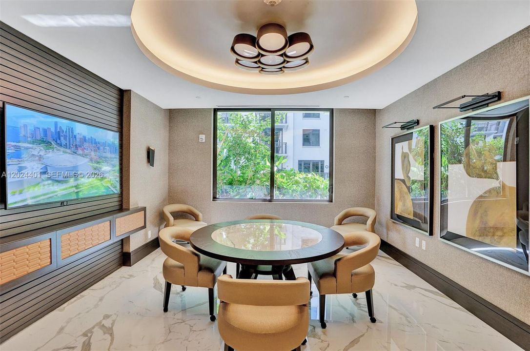 For Rent: $6,300 (3 beds, 2 baths, 1107 Square Feet)