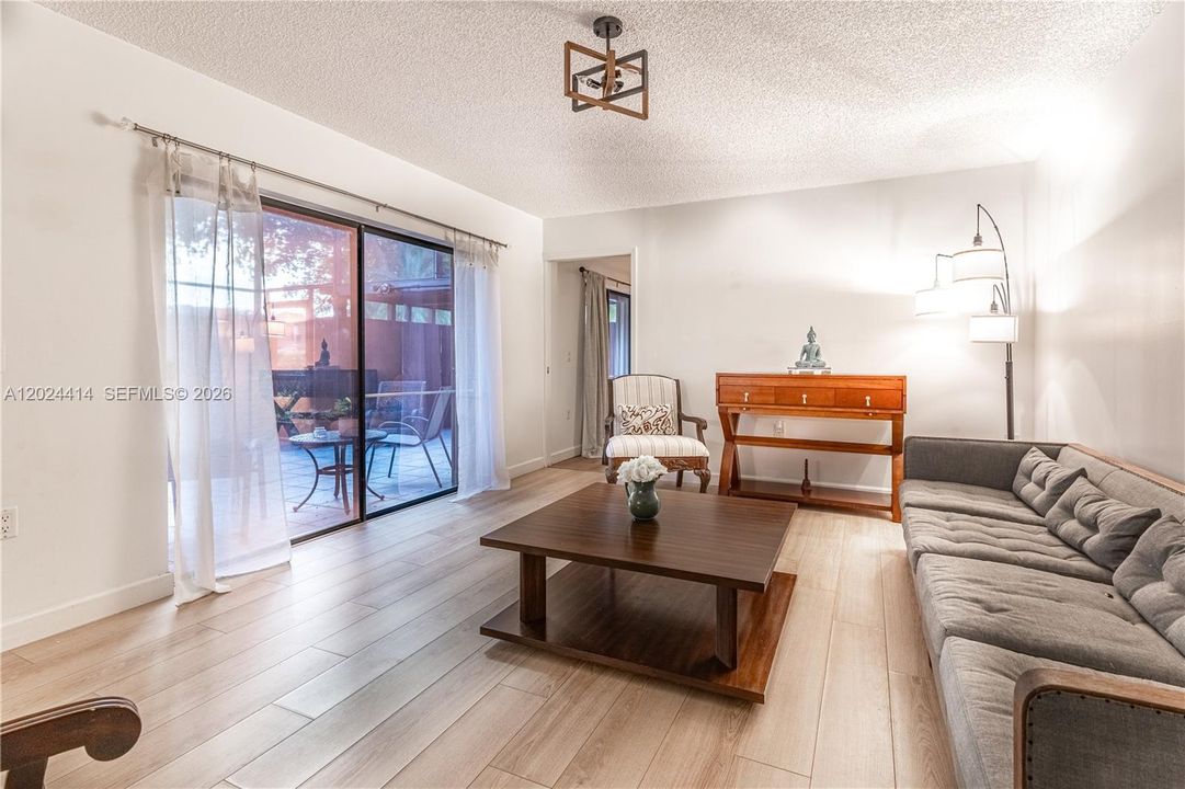 For Sale: $426,900 (3 beds, 2 baths, 1488 Square Feet)