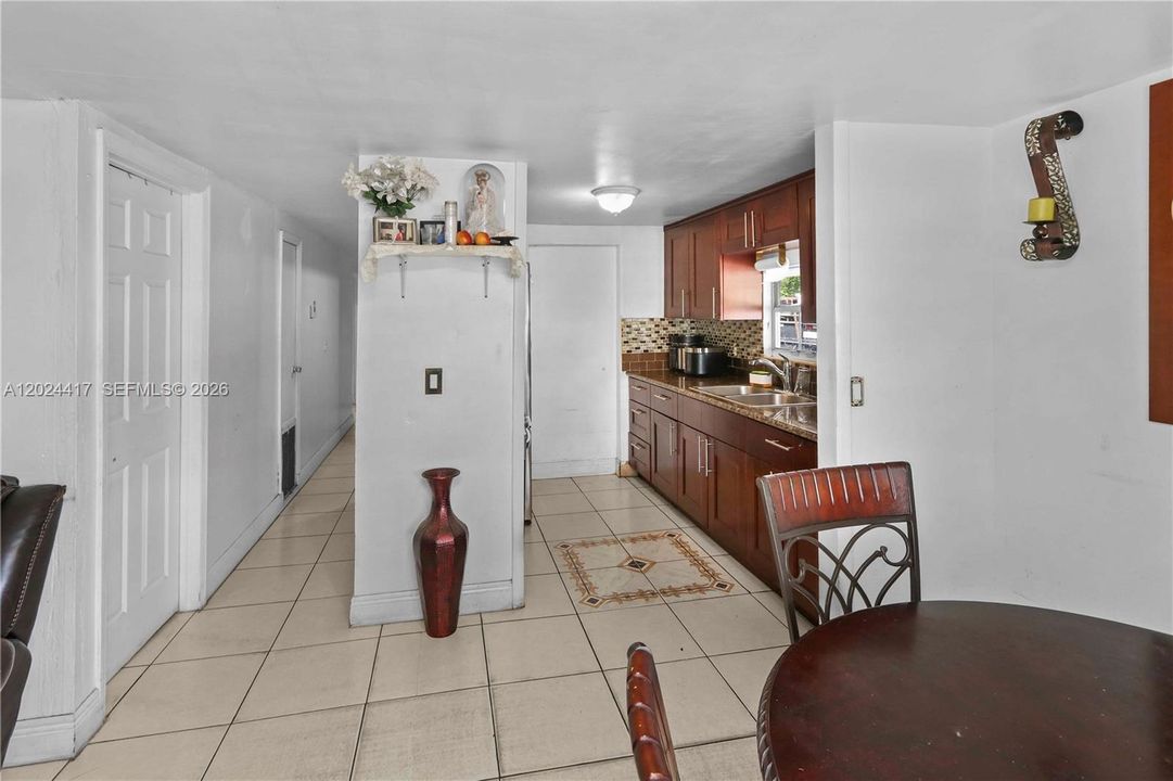 For Sale: $185,000 (5 beds, 4 baths, 60696 Square Feet)