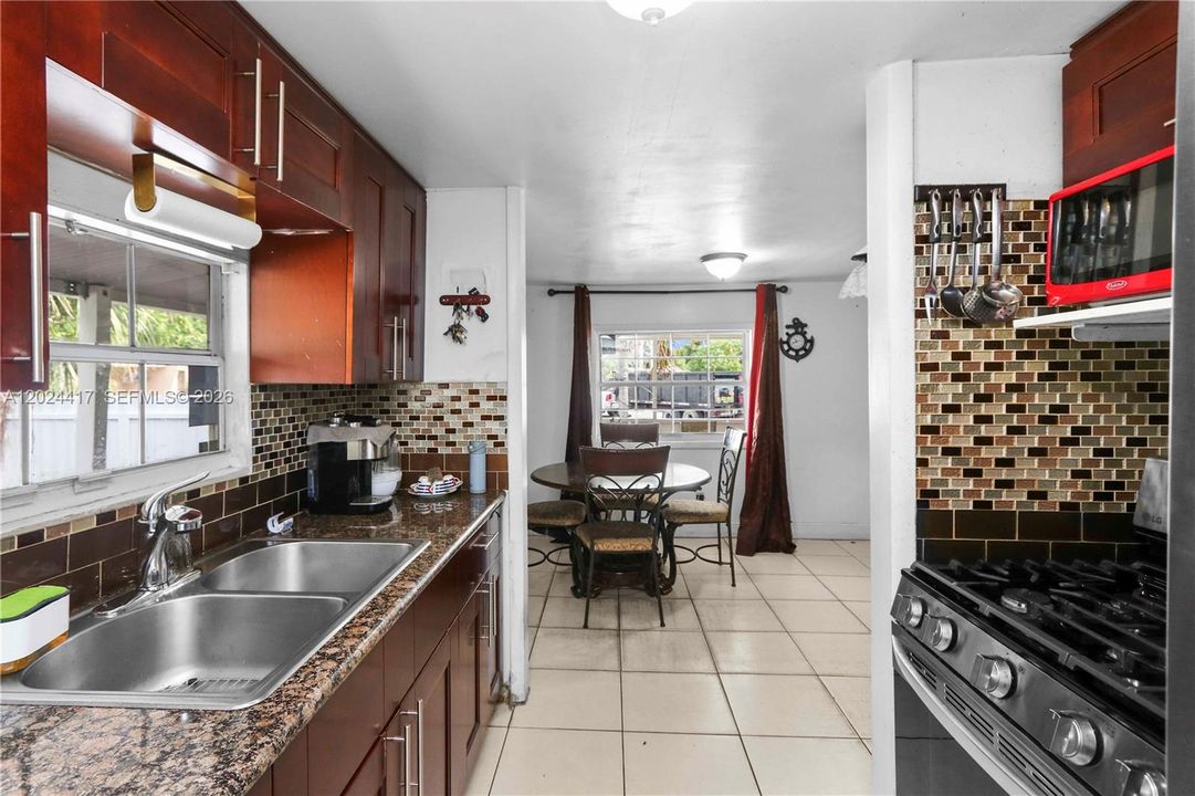 For Sale: $185,000 (5 beds, 4 baths, 60696 Square Feet)