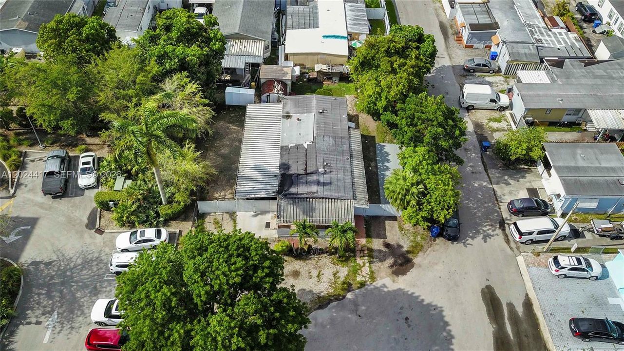 For Sale: $185,000 (5 beds, 4 baths, 60696 Square Feet)