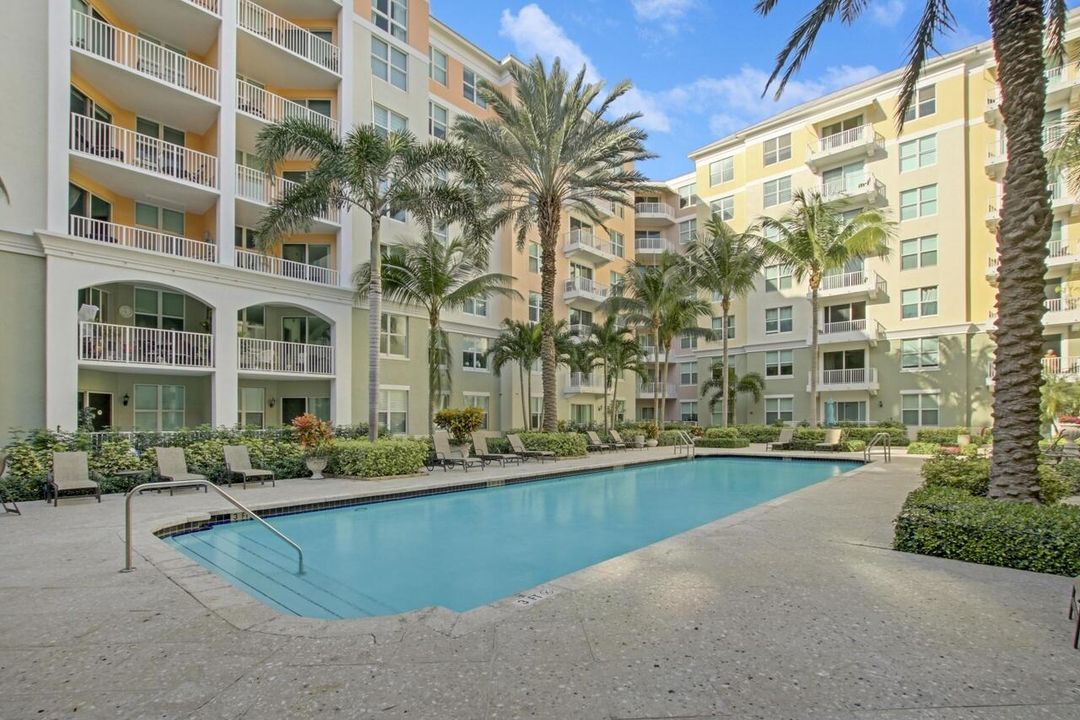Pool (Access from Primary BR)