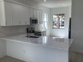 Breakfast Bar