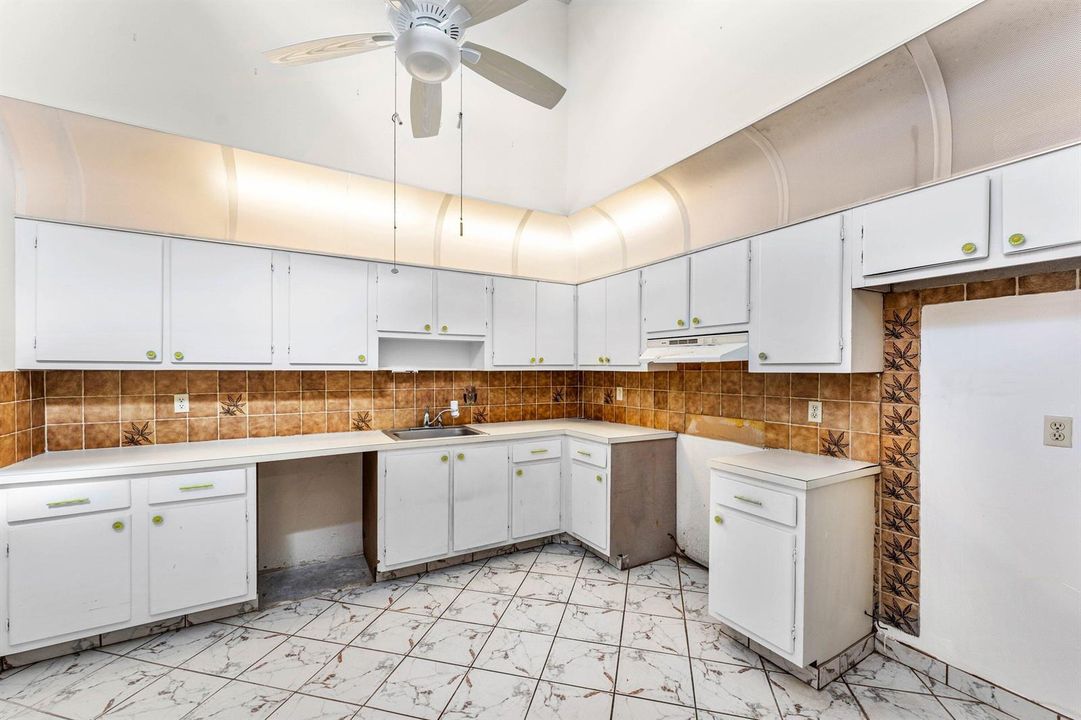 014-900Northwest30thAvenue-D-DelrayBeach