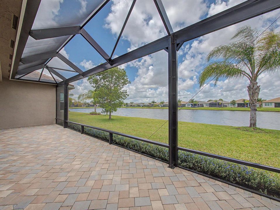 Covered Patio Lake View