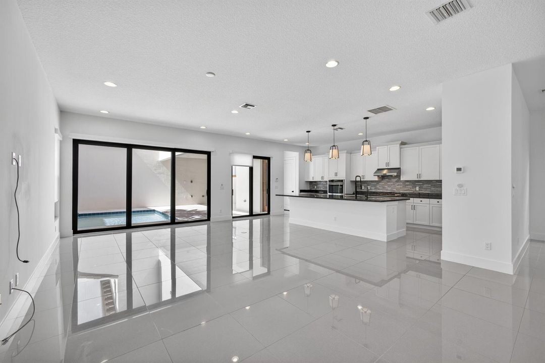 21-web-or-mls-5D1A9408