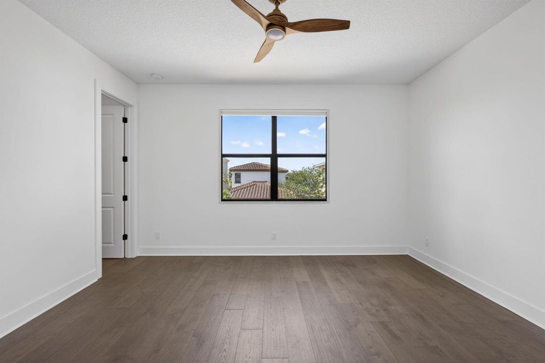 63-web-or-mls-5D1A9642