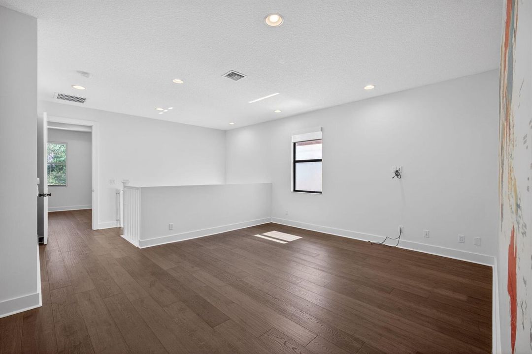 34-web-or-mls-5D1A9484