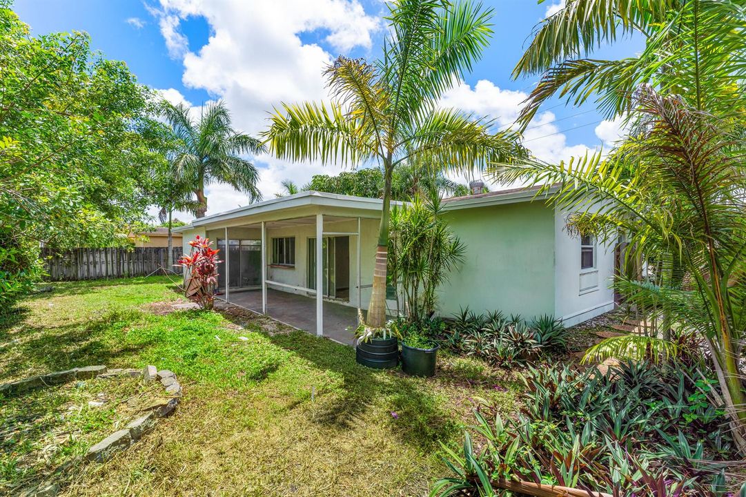 026-8961SunsetStrip-Sunrise-FL-33322-FUL