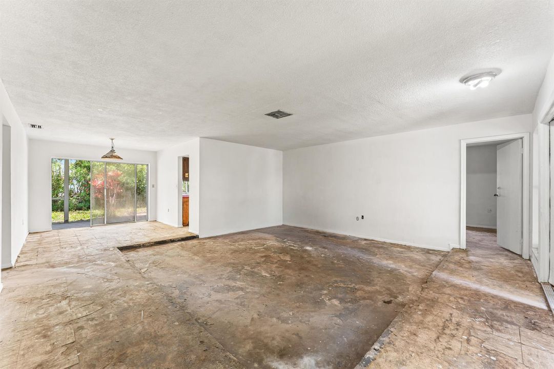 004-8961SunsetStrip-Sunrise-FL-33322-FUL