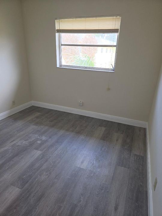 5186 NE 6th Apt 715 BEDROOM 2