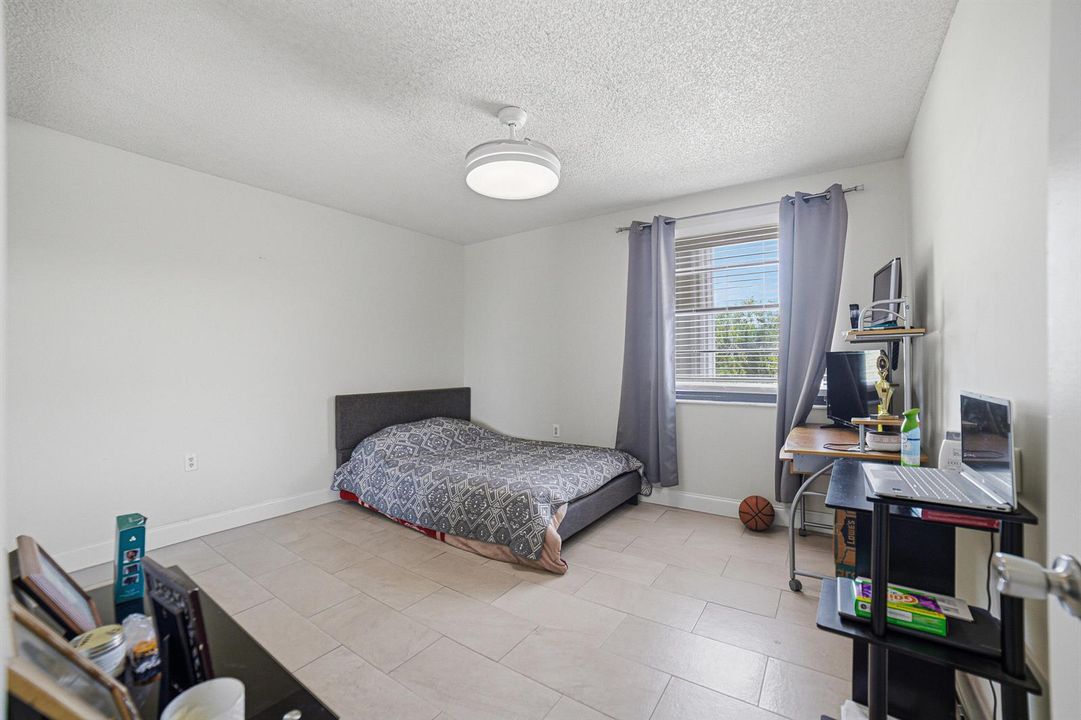 Bedroom2