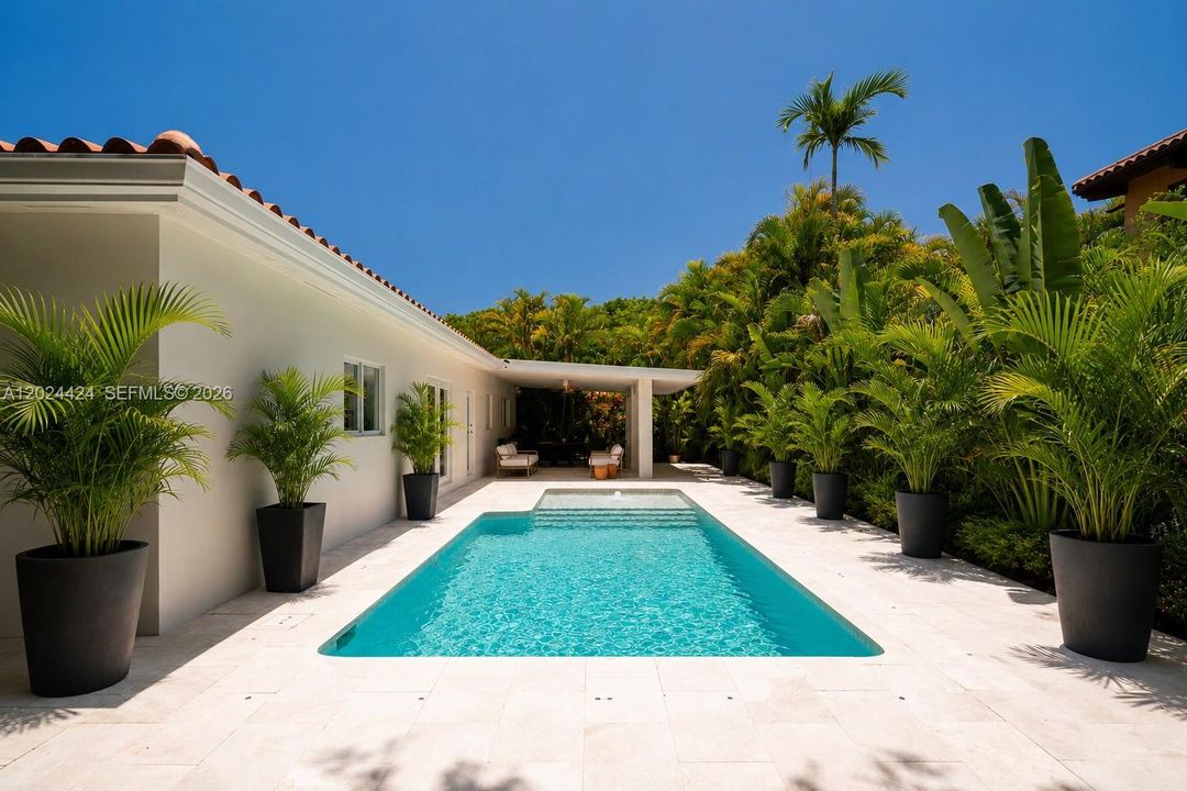 Active With Contract: $2,350,000 (4 beds, 3 baths, 2373 Square Feet)
