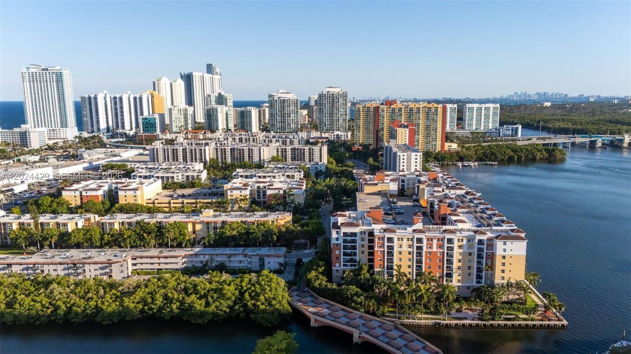待售: $899,000 (3 贝兹, 2 浴室, 1264 平方英尺)