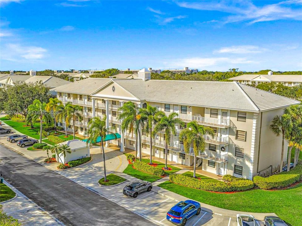 For Rent: $1,850 (2 beds, 2 baths, 1442 Square Feet)