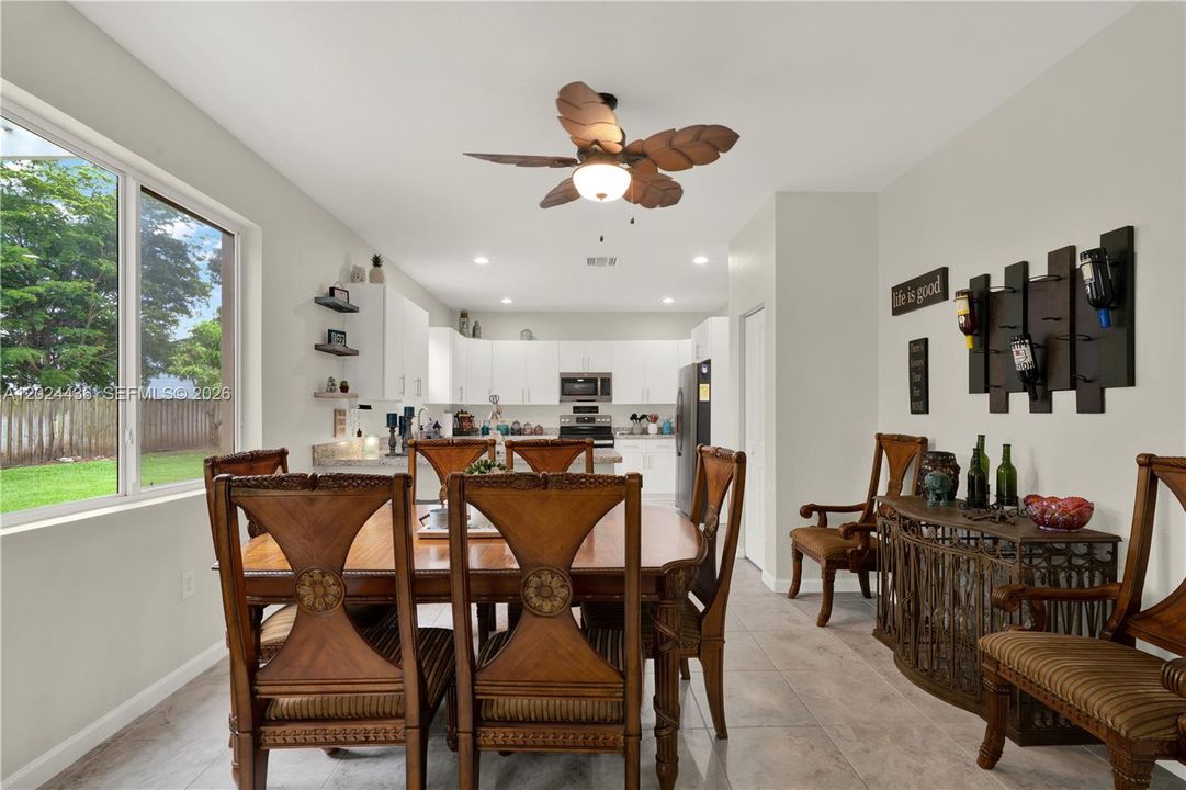 For Sale: $1,097,000 (6 beds, 4 baths, 3820 Square Feet)