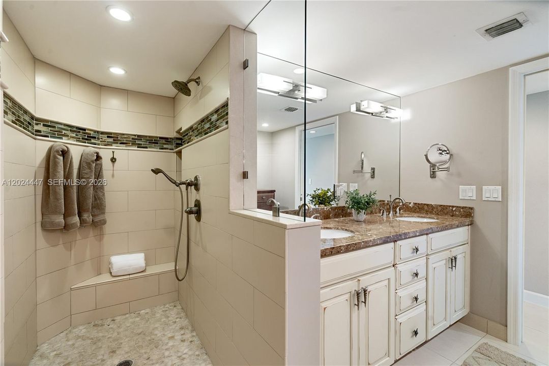 Primary shower