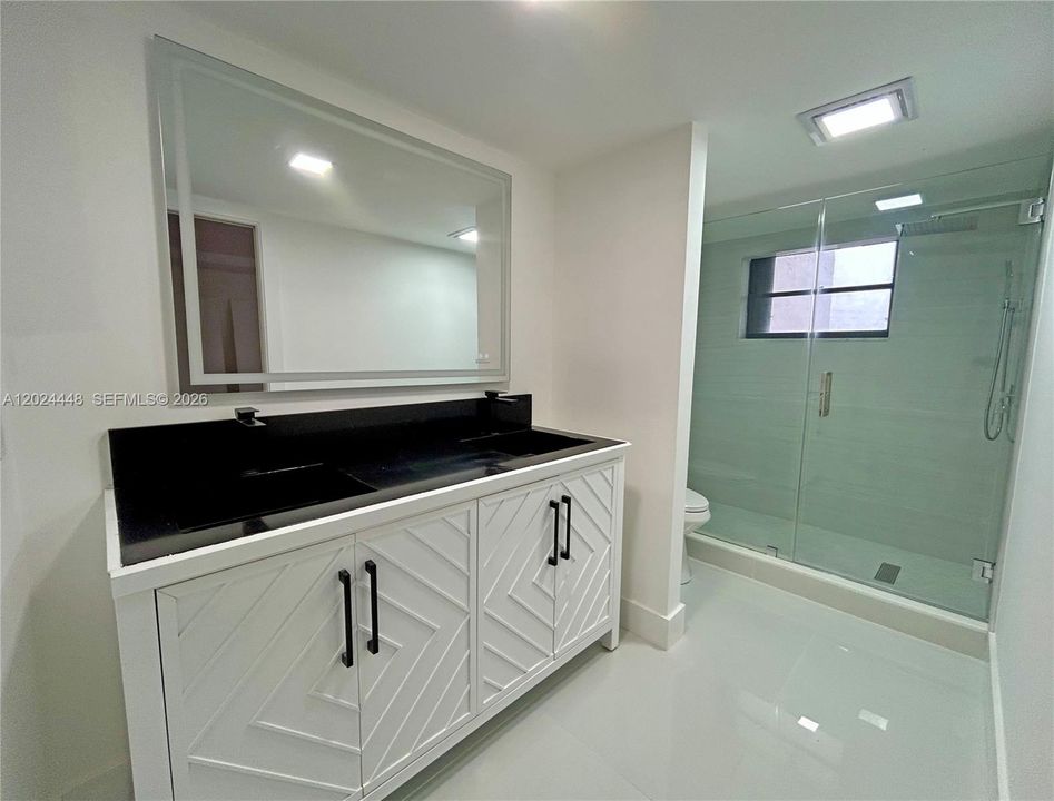 For Rent: $8,900 (3 beds, 3 baths, 2844 Square Feet)