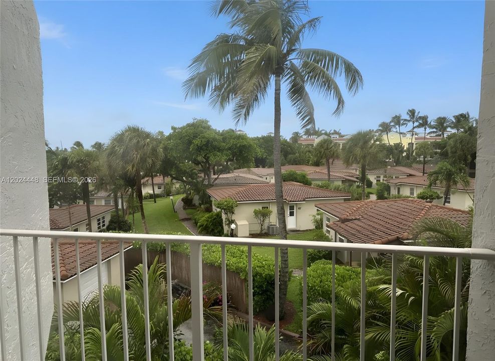 For Rent: $8,900 (3 beds, 3 baths, 2844 Square Feet)