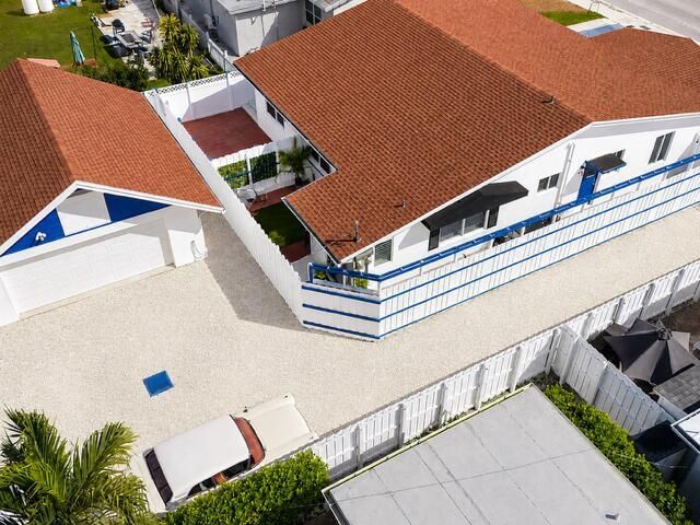 erial - Lot Overview