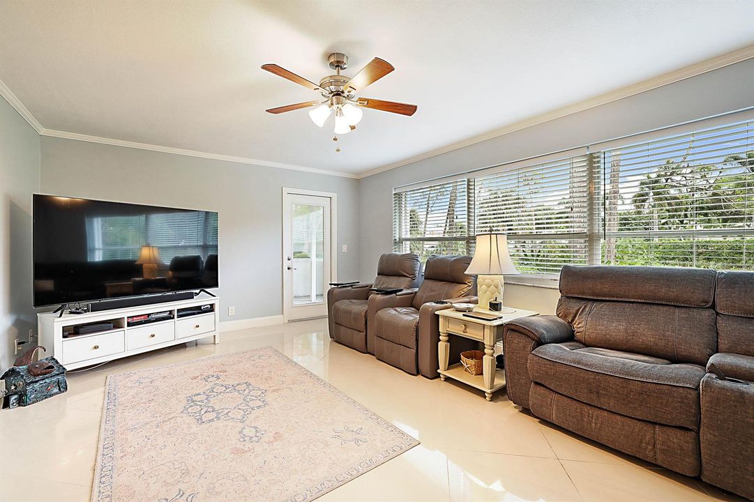 8753 SE Riverfront Terrace-16