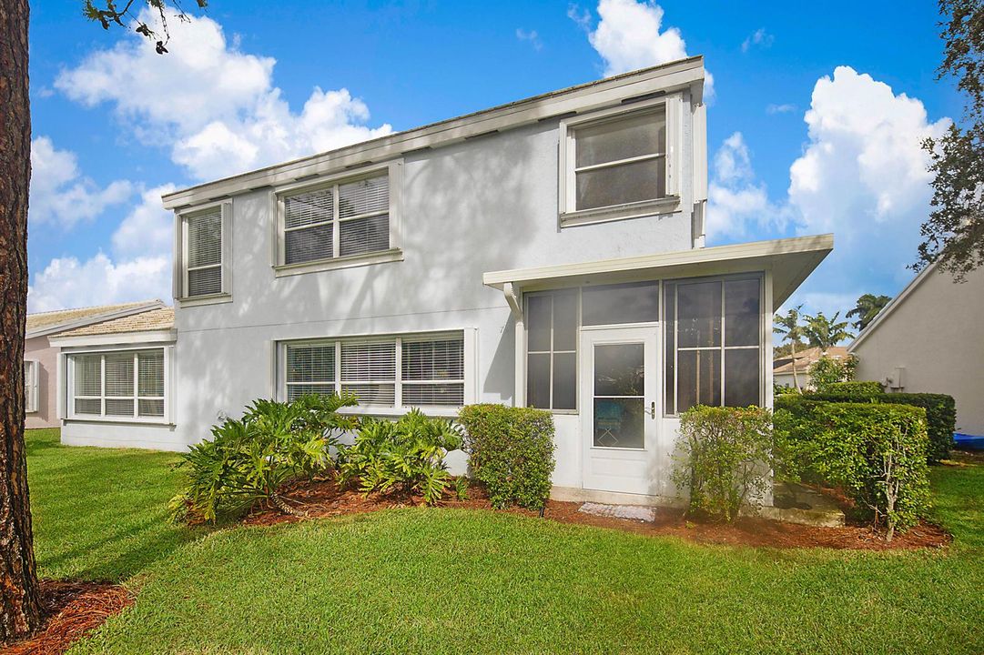 8753 SE Riverfront Terrace-30