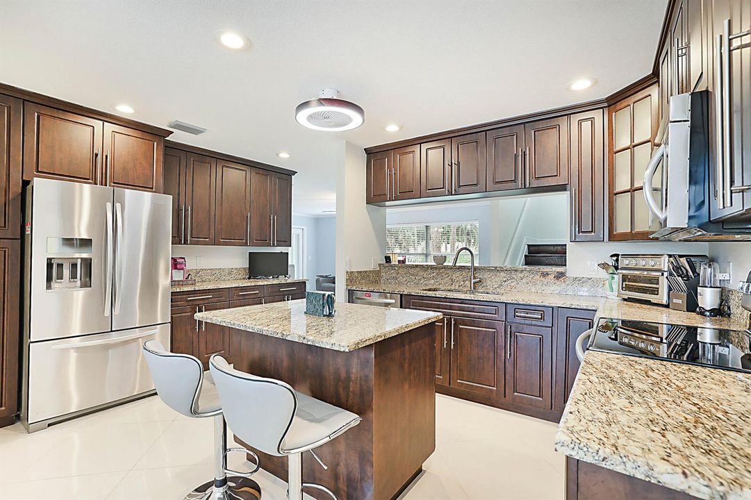 8753 SE Riverfront Terrace-10