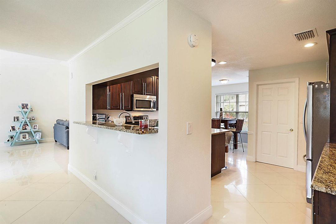 8753 SE Riverfront Terrace-14