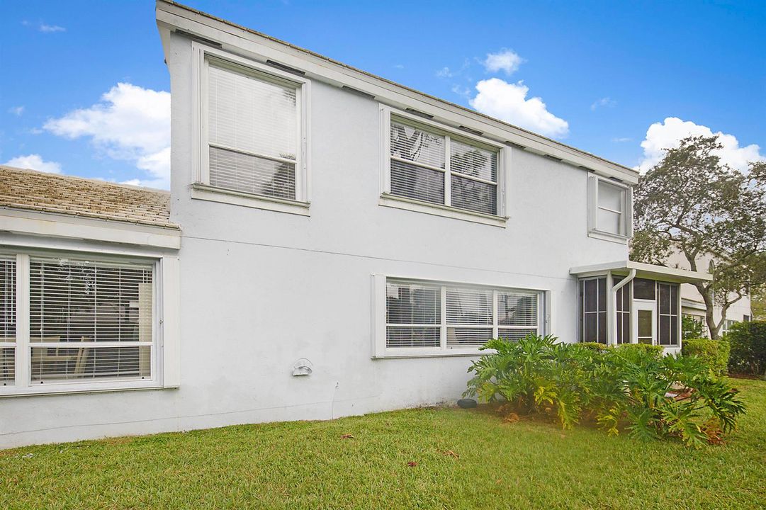 8753 SE Riverfront Terrace-31