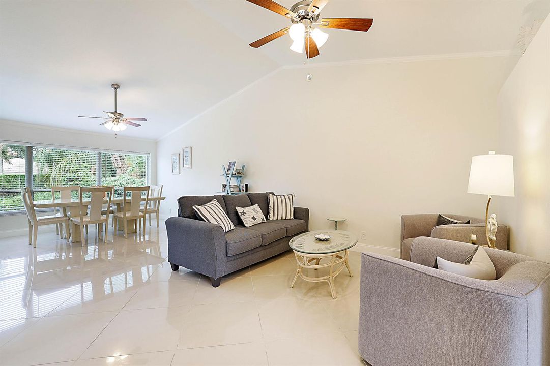 8753 SE Riverfront Terrace-4
