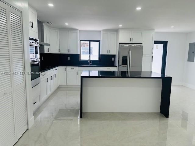 В аренду: $4,300 (3 спален, 2 ванн, 1560 Квадратных фут)