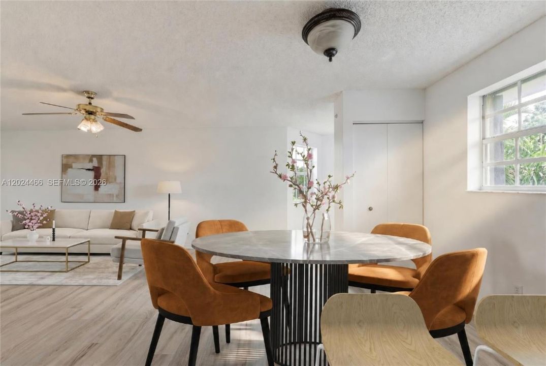For Sale: $152,000 (1 beds, 1 baths, 830 Square Feet)