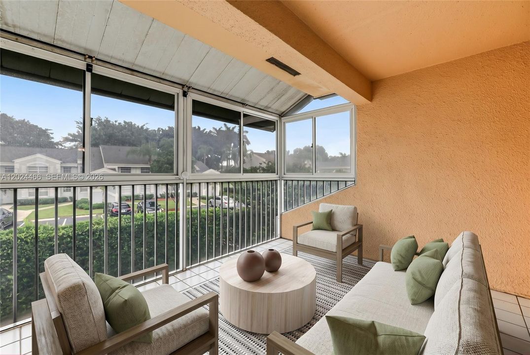 For Sale: $152,000 (1 beds, 1 baths, 830 Square Feet)