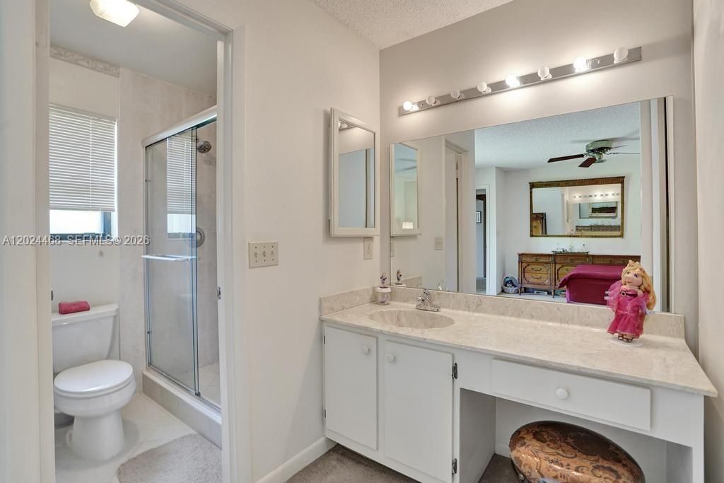For Sale: $320,000 (2 beds, 2 baths, 1522 Square Feet)