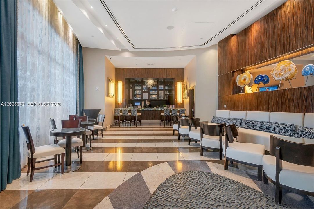 В аренду: $6,500 (3 спален, 3 ванн, 1590 Квадратных фут)