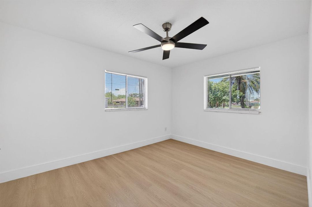 14-web-or-mls-3A5A6891