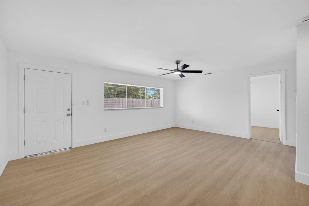 23-web-or-mls-3A5A6920