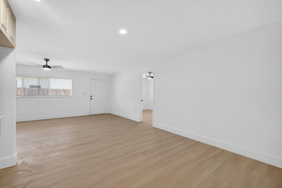 11-web-or-mls-3A5A6876