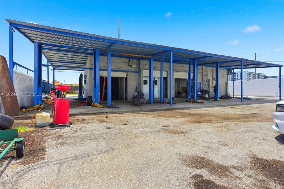 В аренду: $15,500 (0 спален, 0 ванн, 0 Квадратных фут)