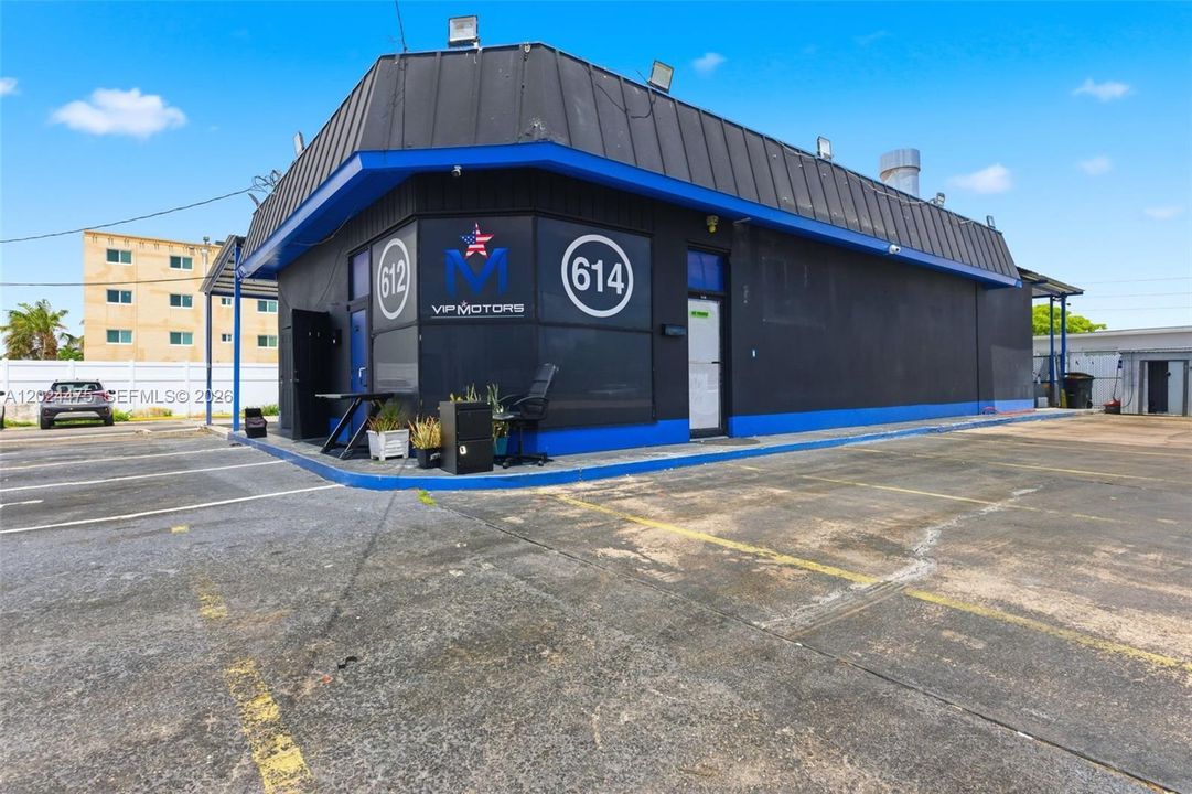 В аренду: $15,500 (0 спален, 0 ванн, 0 Квадратных фут)