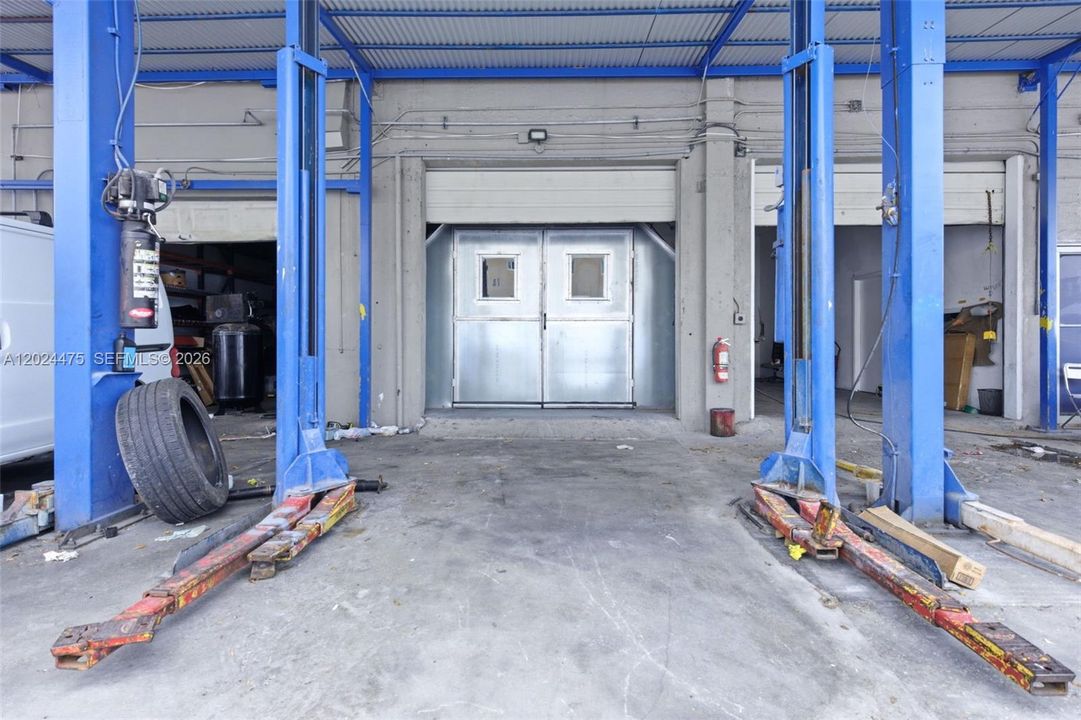 В аренду: $15,500 (0 спален, 0 ванн, 0 Квадратных фут)