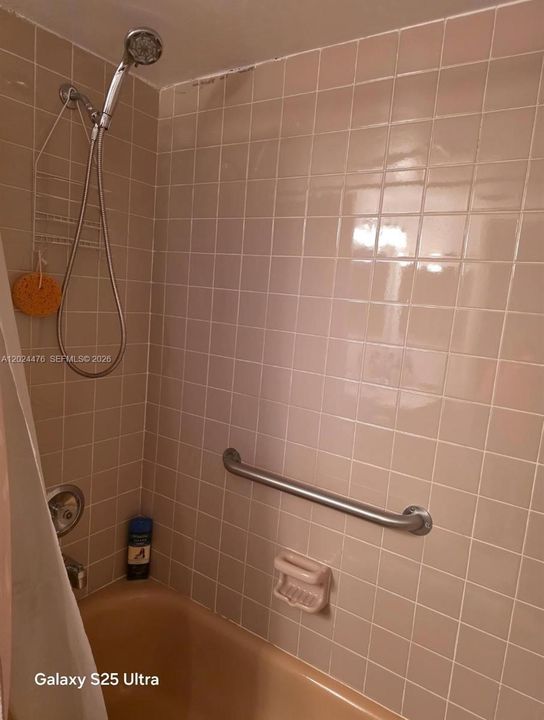 В аренду: $1,680 (1 спален, 2 ванн, 850 Квадратных фут)