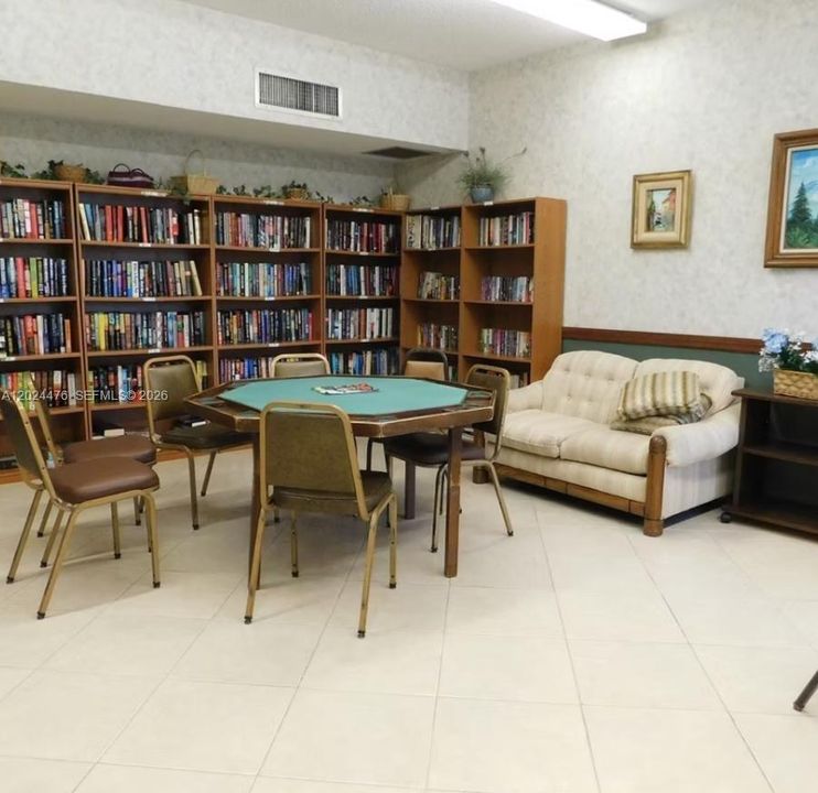 В аренду: $1,680 (1 спален, 2 ванн, 850 Квадратных фут)