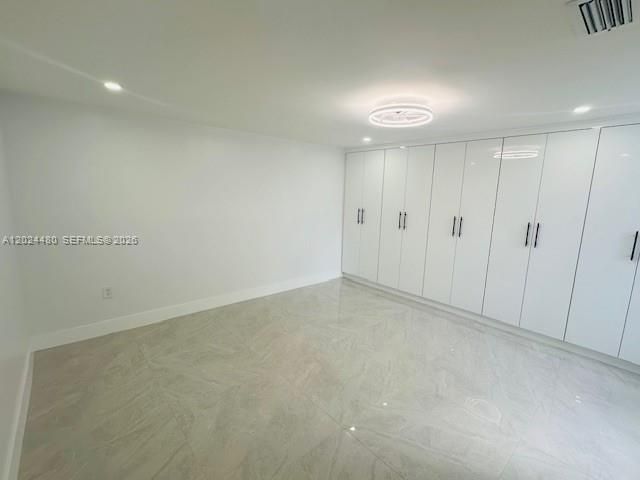 В аренду: $2,300 (1 спален, 1 ванн, 550 Квадратных фут)