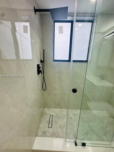 В аренду: $2,300 (1 спален, 1 ванн, 550 Квадратных фут)
