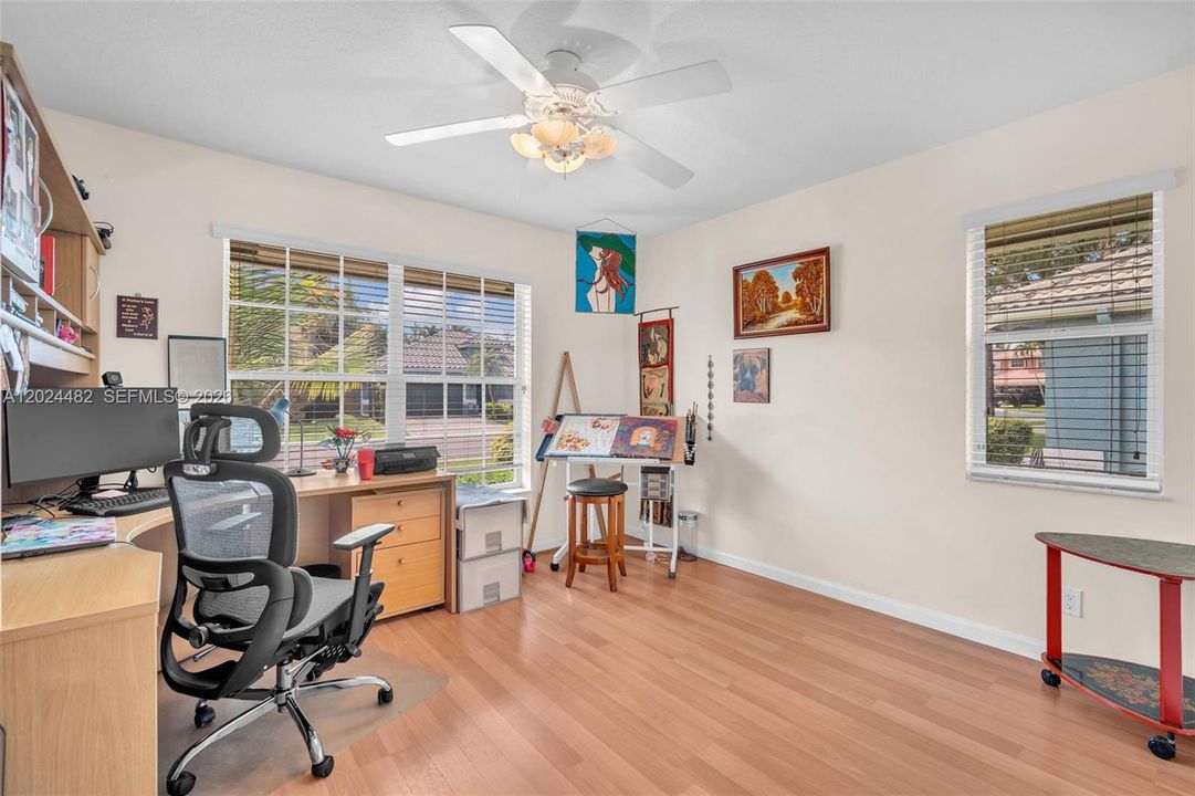 For Sale: $586,000 (3 beds, 2 baths, 1877 Square Feet)