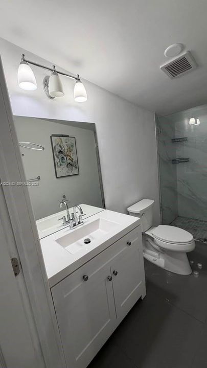 Active With Contract: $1,350 (1 beds, 1 baths, 278 Square Feet)