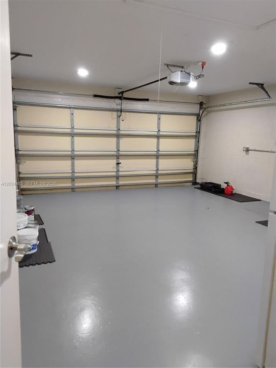 В аренду: $2,600 (4 спален, 2 ванн, 2078 Квадратных фут)