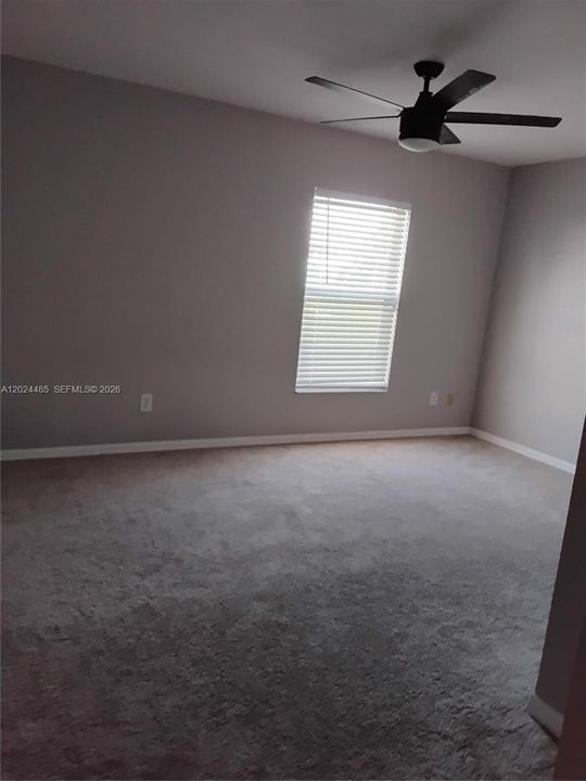 В аренду: $2,600 (4 спален, 2 ванн, 2078 Квадратных фут)