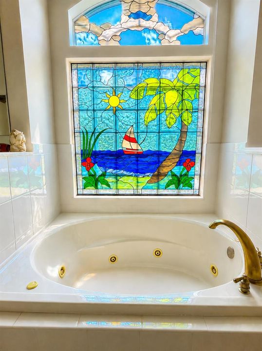 Master Bath - Jetted Tub